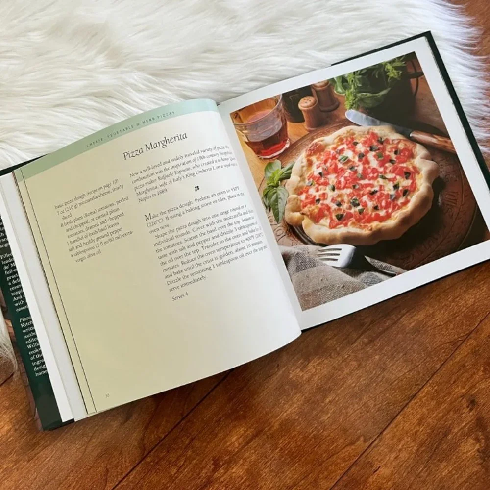 Williams-Sonoma Kitchen Library Pizza Cookbook